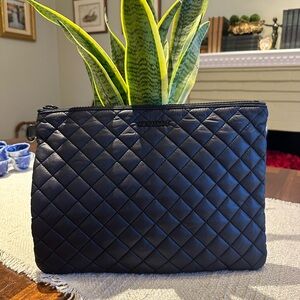 Mz Wallace metro pouch